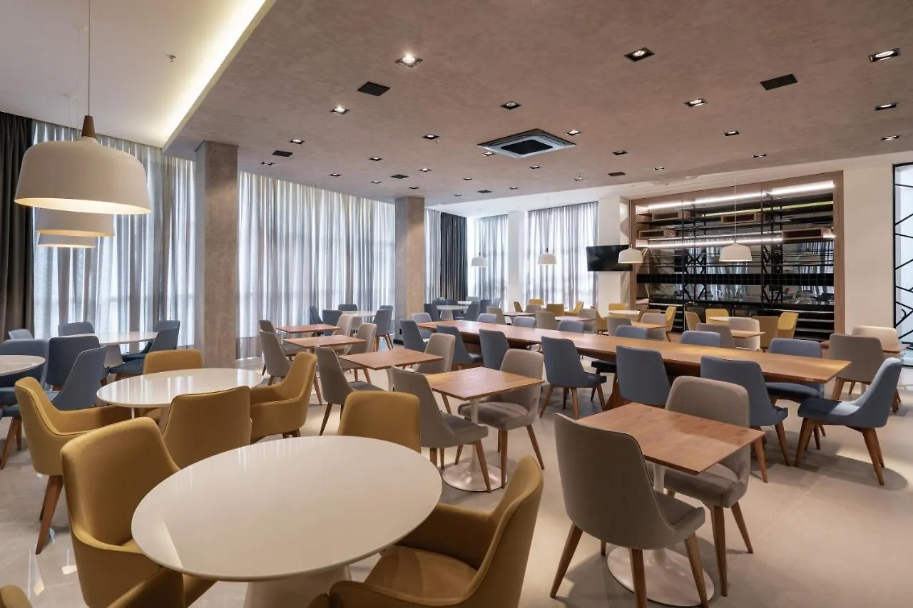 Hotel Slaviero Chapeco - Pet Friendly - Proximo A Efapi